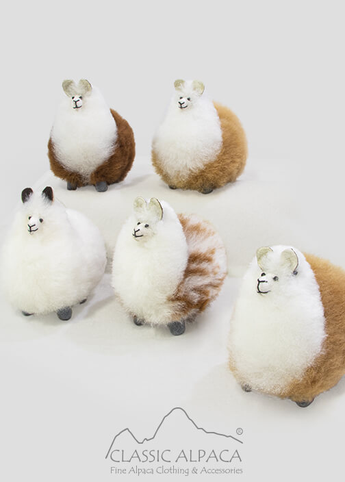 Baby Alpaca Fur-Standing Alpaca 5 inches
