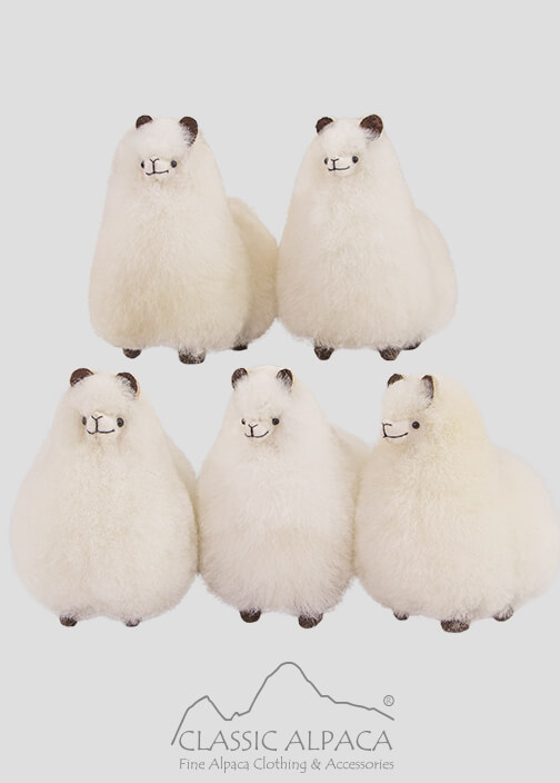 Baby Alpaca Fur-Standing Alpaca 5 inches