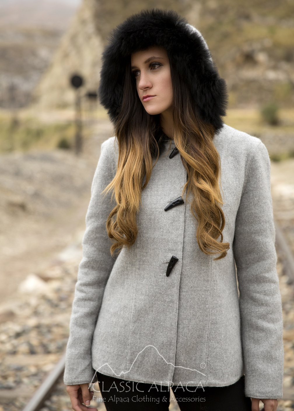 Ladies_Reversible_Alpaca_Toggl