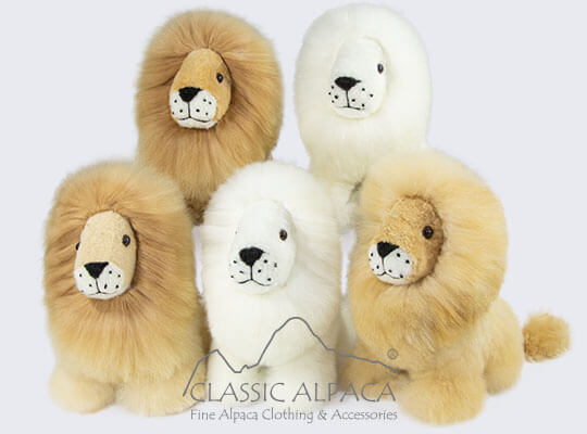 Alpaca Fur - Cushing Lion Ornament 13 inches