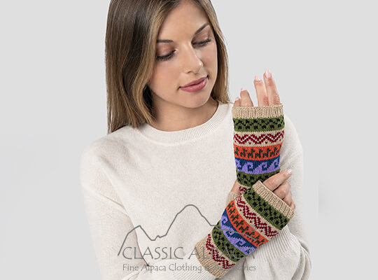 Illary Baby Alpaca Fingerless Gloves